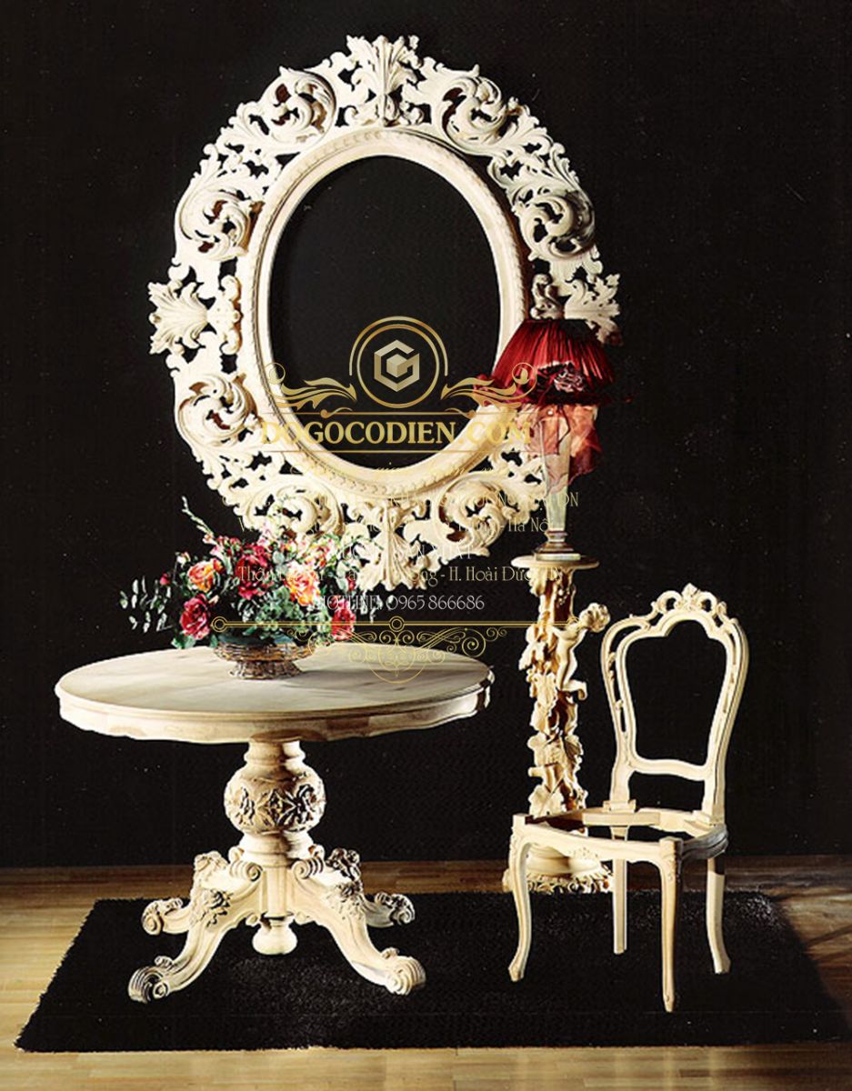 Bàn Phấn Cổ Điển 